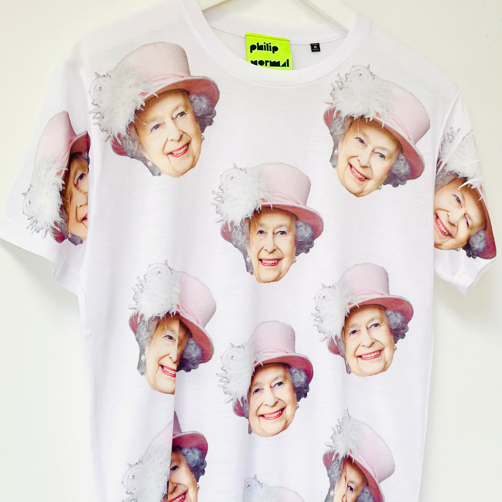 THE QUEEN T-Shirt