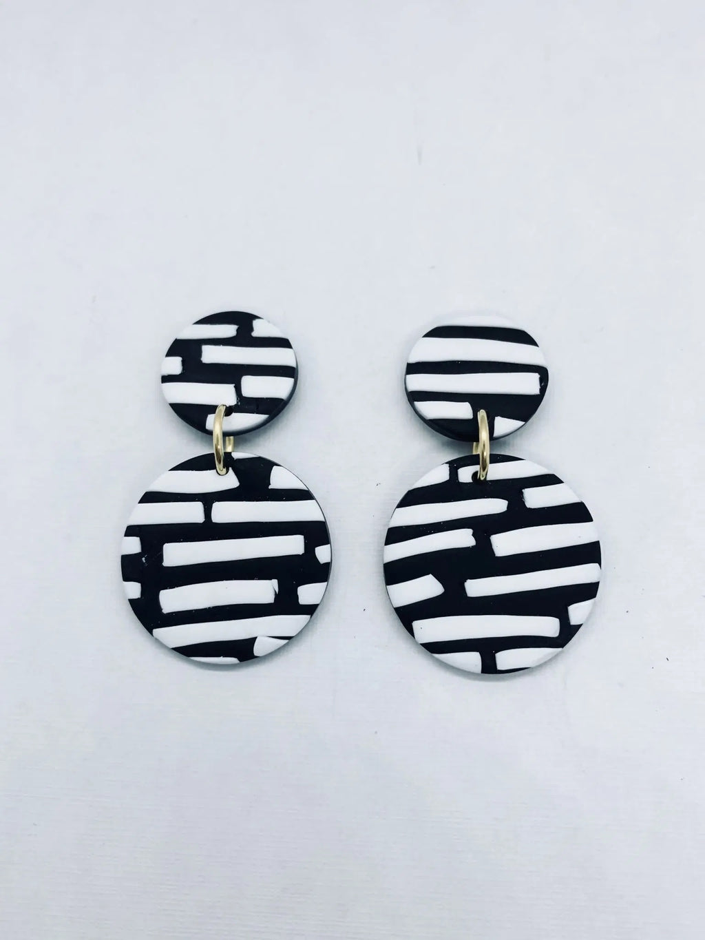 Helsinki - Medium Earring